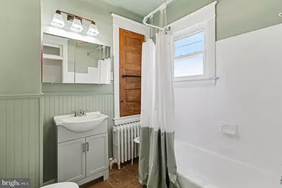 30 W Avon Road, Brookhaven, PA 19015 - Photo 16