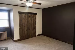 227 N Linden Ave, Upper Darby, PA 19082 - Photo 10