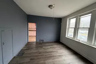 800 W 11th St, Chester, PA 19013 - Photo 2