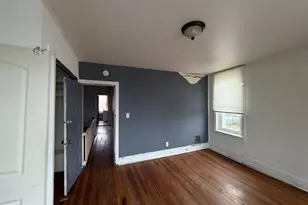 800 W 11th St, Chester, PA 19013 - Photo 10