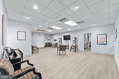 301 W Chester Pike #101, Havertown, PA 19083 - Photo 6