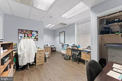 301 W Chester Pike #101, Havertown, PA 19083 - Photo 16