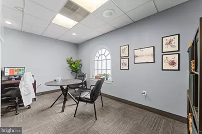 301 W Chester Pike #101, Havertown, PA 19083 - Photo 14