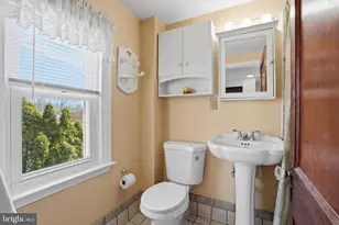 215 Pine Rd, Wallingford, PA 19086 - Photo 10