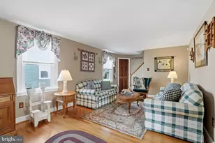 215 Pine Rd, Wallingford, PA 19086 - Photo 2