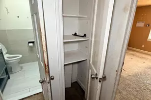 327 W 21st St, Chester, PA 19013 - Photo 20