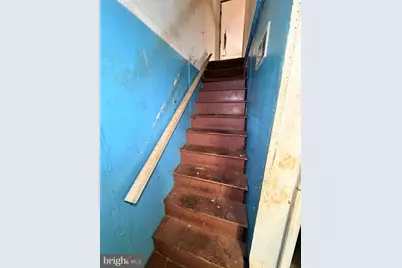 327 W 21st Street, Chester, PA 19013 - Photo 22