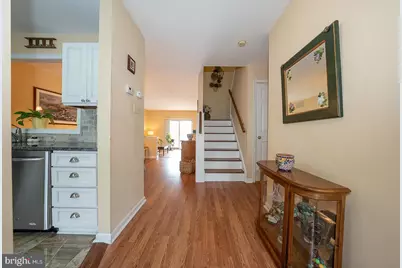 182 Nottingham Court, Aston, PA 19014 - Photo 2