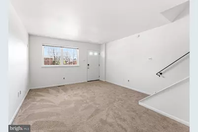 1334 Rolling Glen Drive #22, Upper Chichester, PA 19061 - Photo 4