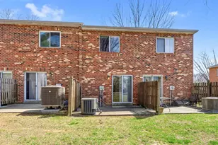 1334 Rolling Glen Dr, Upper Chichester, PA 19061 - Photo 22