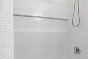 1334 Rolling Glen Dr, Upper Chichester, PA 19061 - Photo 16