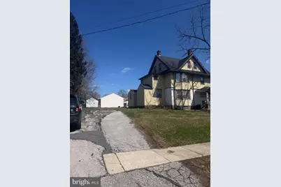 48 N Sproul Road #3, Broomall, PA 19008 - Photo 12