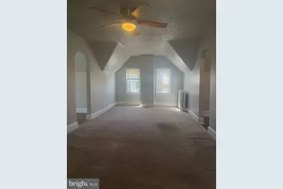 48 N Sproul Road #3, Broomall, PA 19008 - Photo 4