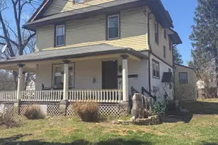 48 N Sproul Rd, Broomall, PA 19008 - Photo 2