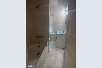 48 N Sproul Road #3, Broomall, PA 19008 - Photo 8