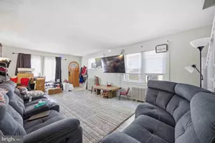 2622 W 7th St, Chester, PA 19013 - Photo 6