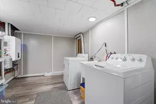 825-827 Broad St, Darby, PA 19023 - Photo 20