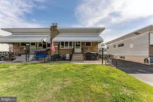 218 Hoffman Rd, Ridley Park, PA 19078 - Photo 2