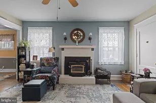 330 Burmont Rd, Drexel Hill, PA 19026 - Photo 8