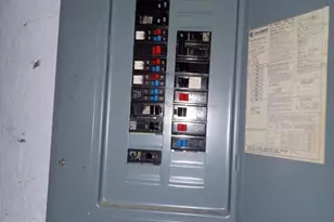 123 Spring Valley Rd, Darby, PA 19023 - Photo 32