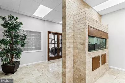 101 E Darby Road, Havertown, PA 19083 - Photo 8