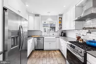 521 Strathmore Rd, Havertown, PA 19083 - Photo 10