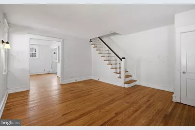 229 Barrington Road, Upper Darby, PA 19082 - Photo 4