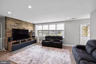 711 Hedgerow Dr, Broomall, PA 19008 - Photo 12