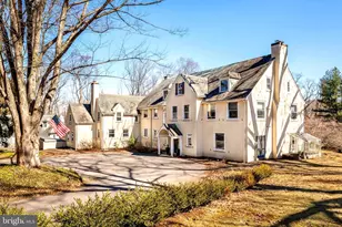 846 Maplewood Rd, Wayne, PA 19087 - Photo 4