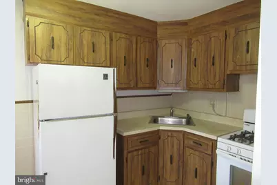 654 Beech Avenue, Glenolden, PA 19036 - Photo 8