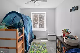 5200 Hilltop Dr, Brookhaven, PA 19015 - Photo 22