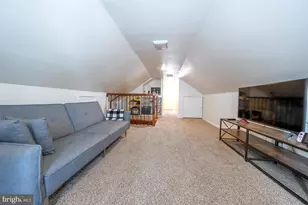 240 Wadas Ave, Upper Darby, PA 19082 - Photo 54