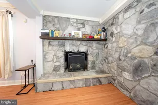 240 Wadas Ave, Upper Darby, PA 19082 - Photo 10