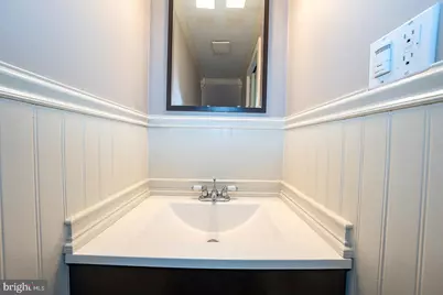 240 Wadas Avenue, Upper Darby, PA 19082 - Photo 26