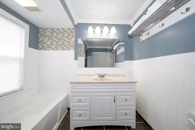 240 Wadas Avenue, Upper Darby, PA 19082 - Photo 52