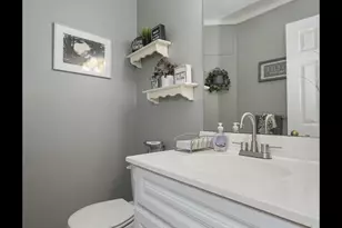 345 Danbury Ln, Glen Mills, PA 19342 - Photo 14