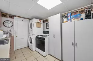 18 W 3rd St, Marcus Hook, PA 19061 - Photo 18