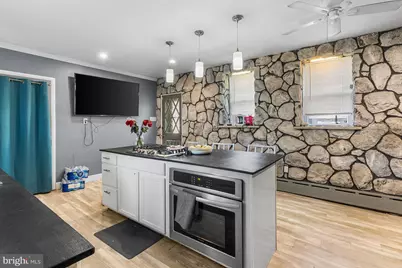 524 E St 21st Street, Chester, PA 19013 - Photo 16