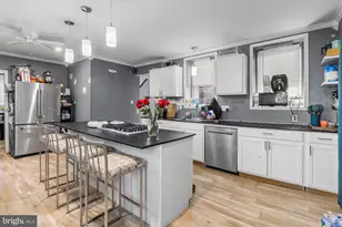 524 E 21st St, Chester, PA 19013 - Photo 18