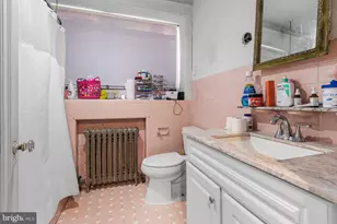 524 E 21st St, Chester, PA 19013 - Photo 26