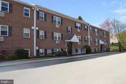 1 Radnor Drive #E4, Newtown Square, PA 19073 - Photo 1