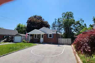 20 Cedar Rd, Wallingford, PA 19086 - Photo 2