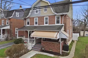 825 Aubrey Ave, Ardmore, PA 19003 - Photo 2