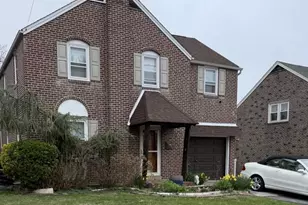 907 Kenwood Rd, Drexel Hill, PA 19026 - Photo 1