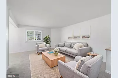 201 Painters Crossing, Chadds Ford, PA 19317 - Photo 2