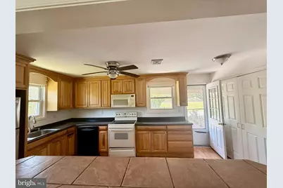 5 Copes Lane, Media, PA 19063 - Photo 4