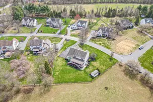 26 Woodside Farm Dr, Garnet Valley, PA 19060 - Photo 12