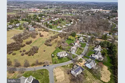 26 Woodside Farm Drive, Garnet Valley, PA 19060 - Photo 4