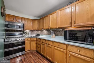 1012 Windsor Rd, Collingdale, PA 19023 - Photo 10