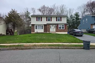 110 Jennifer Way, Upper Chichester, PA 19061 - Photo 2